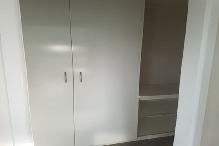 Photo of property in 66 Sherwood Avenue, Te Atatu South, Auckland, 0610