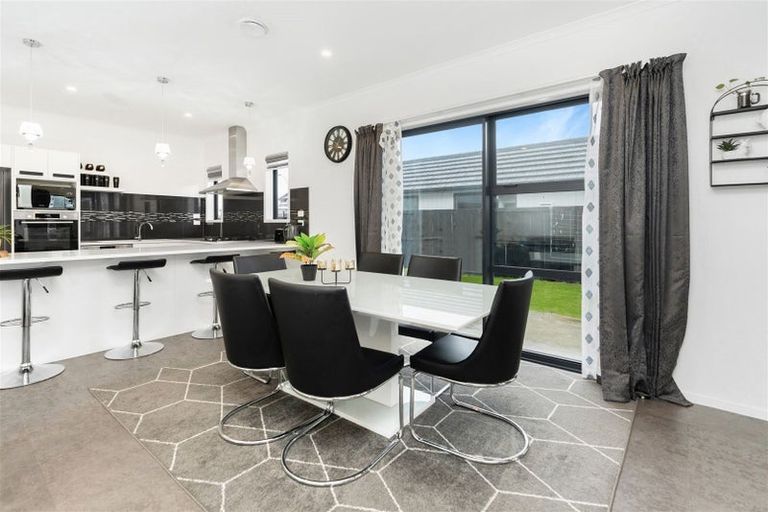 Photo of property in 17 Lulu Avenue, Chartwell, Hamilton, 3210