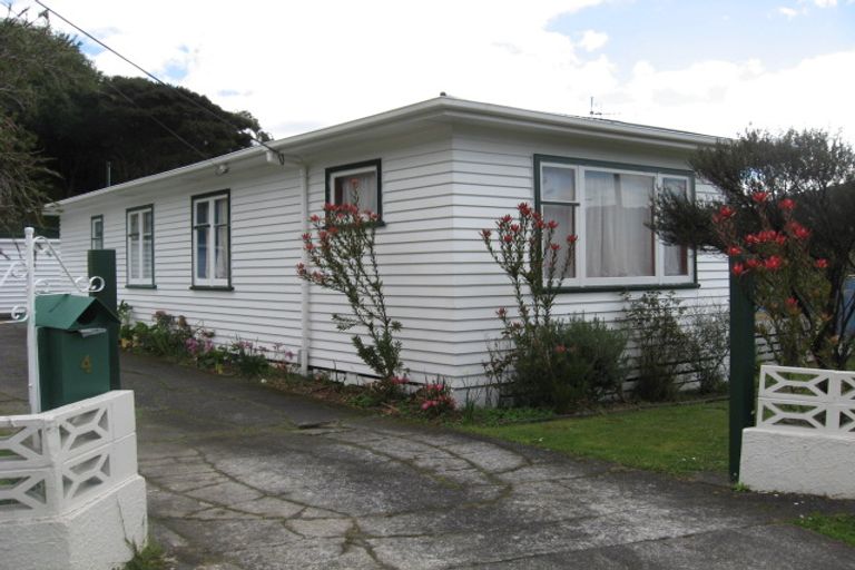 Photo of property in 4 Kowhai Street, Wainuiomata, Lower Hutt, 5014