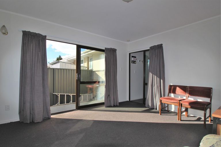 Photo of property in 2b Spencer Street, Alexandra, 9320