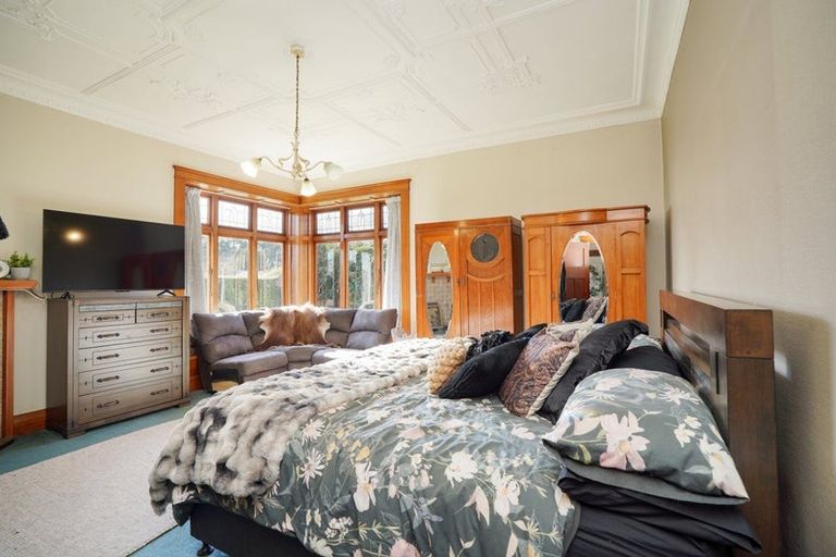 Photo of property in 1 Home Street, Winton, 9720