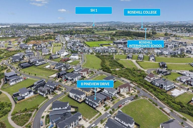 Photo of property in 8 Pineview Drive, Rosehill, Papakura, 2113