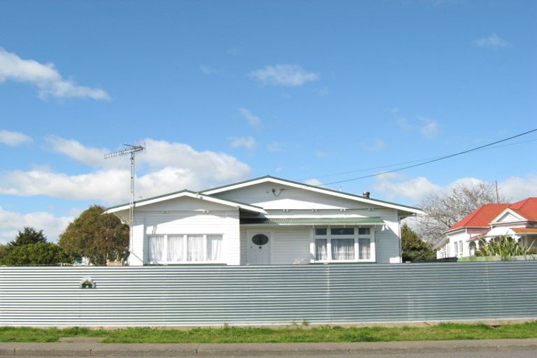 Photo of property in 53 Racecourse Road, Waipukurau, 4200