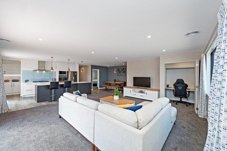 Photo of property in 17 Philippa Drive, Rolleston, 7615