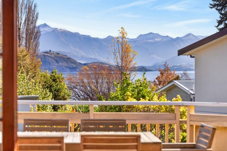 Photo of property in 35a Aubrey Road, Wanaka, 9305