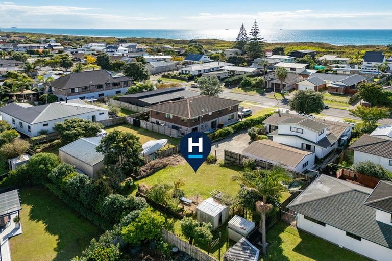 Photo of property in 122b Dickson Road, Papamoa Beach, Papamoa, 3118