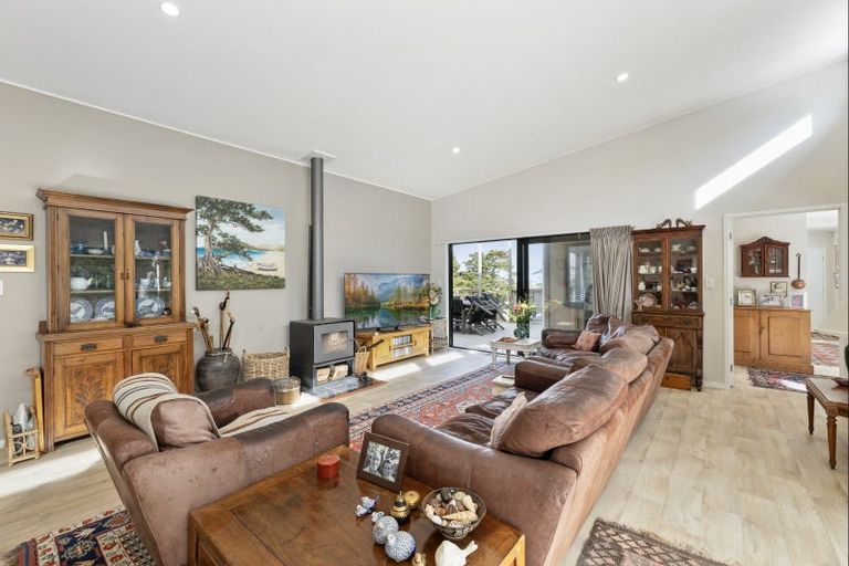 Photo of property in 694 Silver Hill Road, Wellsford, 0974