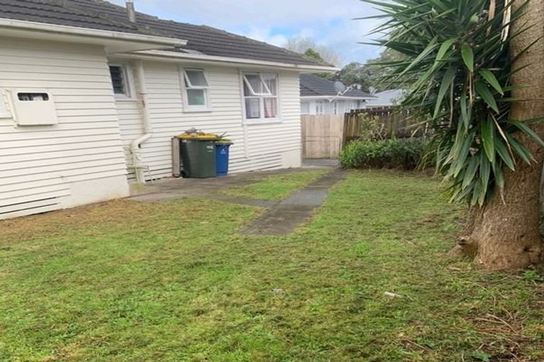 Photo of property in 1/85 Taikata Road, Te Atatu Peninsula, Auckland, 0610