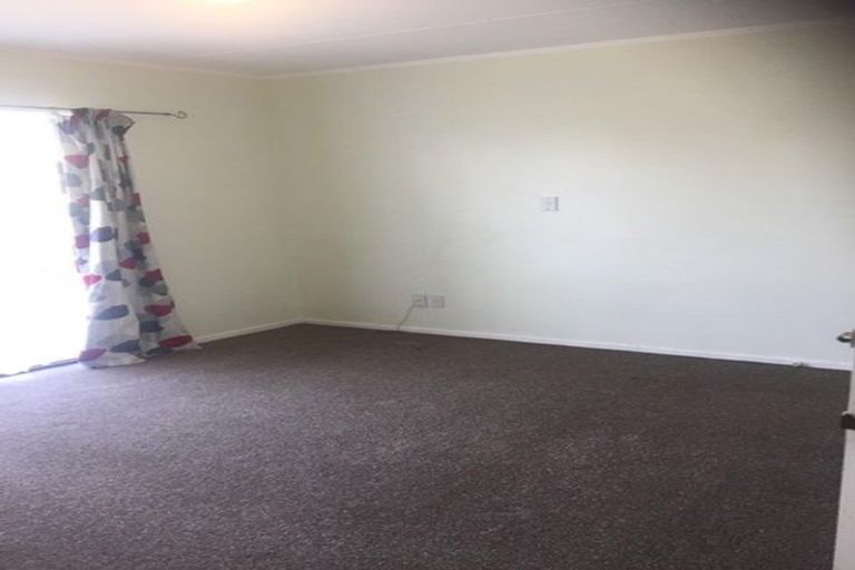 Photo of property in 7 Peter Hall Drive, Kelvin Grove, Palmerston North, 4414
