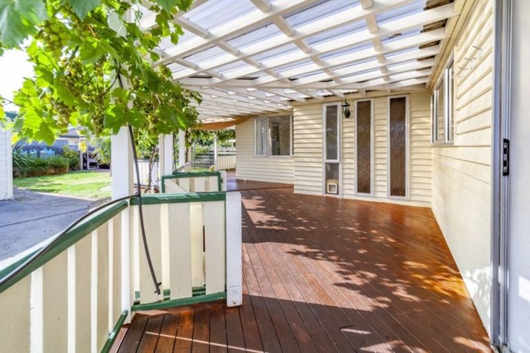 Photo of property in 174 Guppy Road, Taradale, Napier, 4112