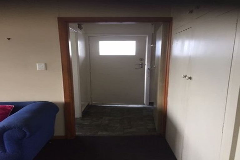 Photo of property in 2/39 Tower Street, Hornby, Christchurch, 8042