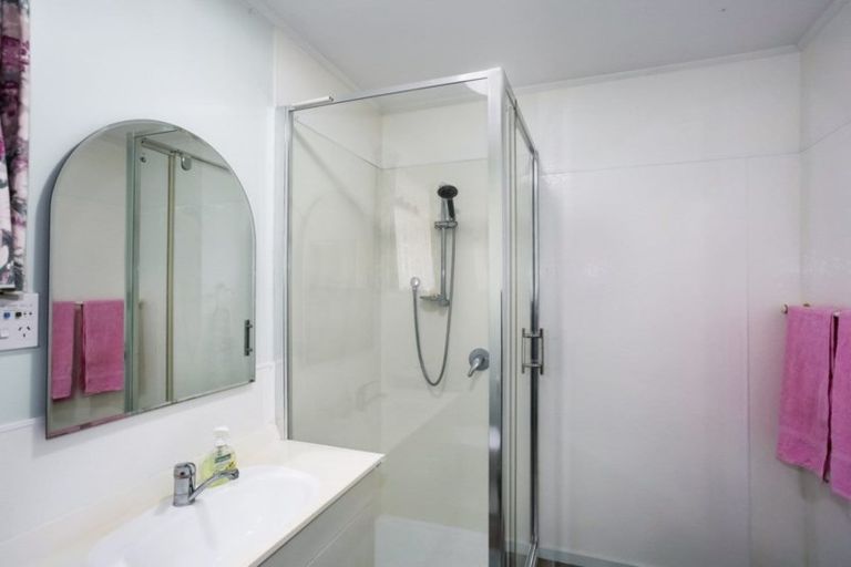 Photo of property in 1 Mcevoy Avenue, Tuakau, 2121