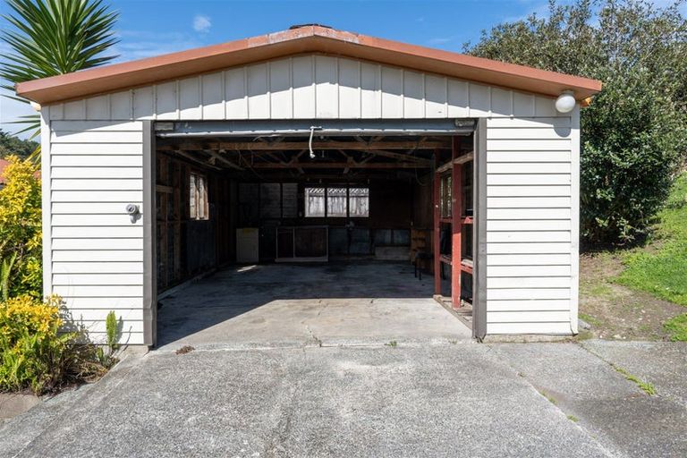 Photo of property in 23 Johnston Road, Kawakawa, 0210