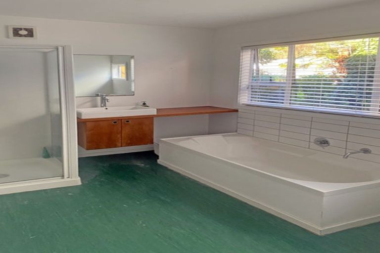 Photo of property in 54 Tennis Court Road, Raumati South, Paraparaumu, 5032