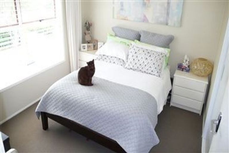 Photo of property in 16 Sydney Street, Hauraki, Auckland, 0622