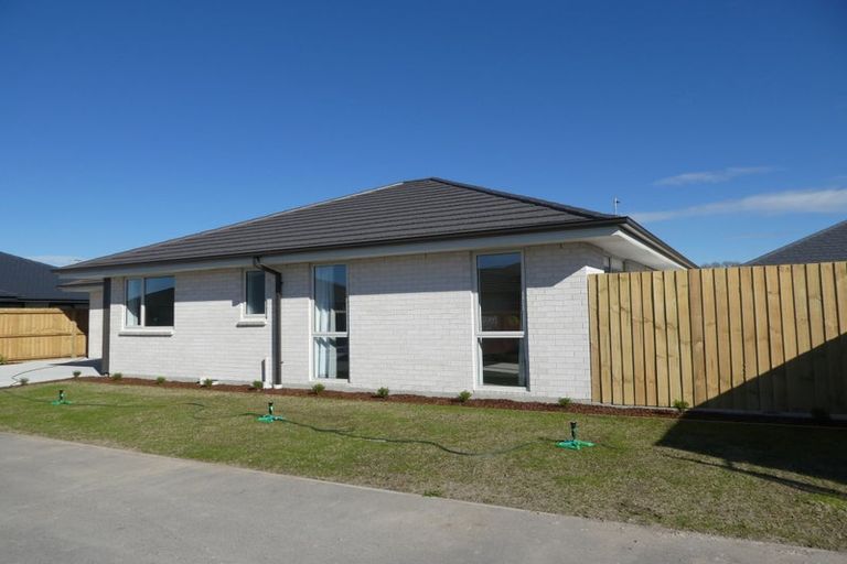 Photo of property in 38 Loch Tanna Way, Yaldhurst, Christchurch, 8042