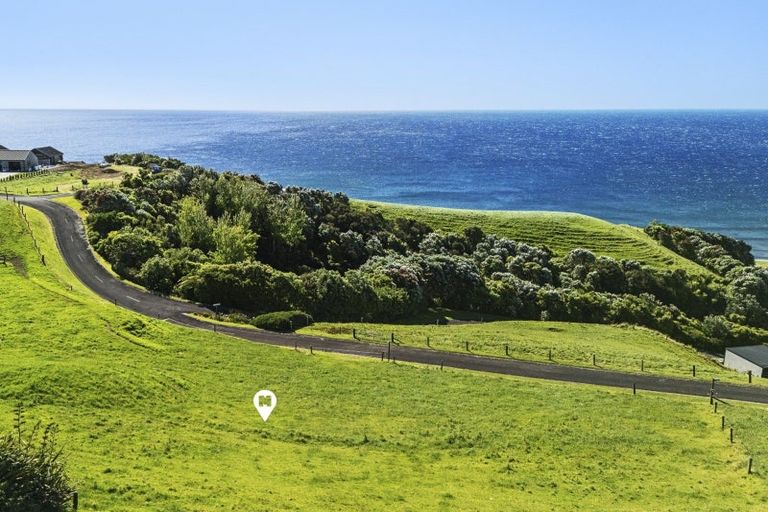 Photo of property in 19 Washer Road, Omata, New Plymouth, 4374