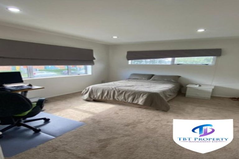 Photo of property in 1 Cranford Drive, Flat Bush, Auckland, 2019