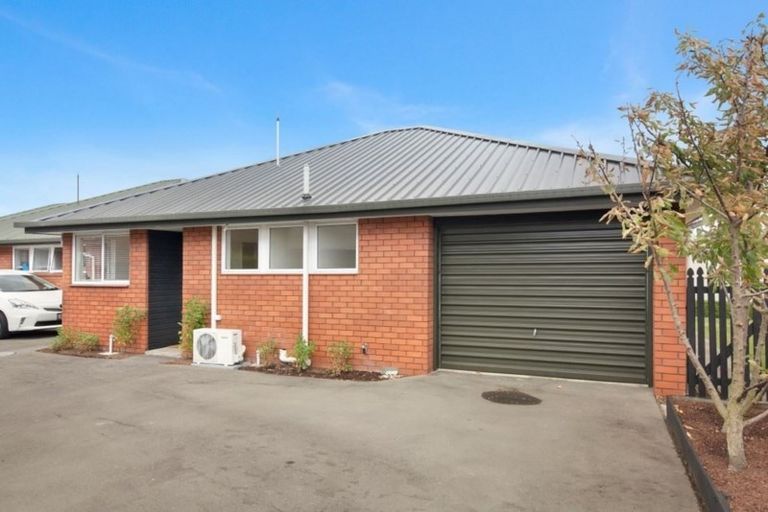 Photo of property in 1/16 Peverel Street, Riccarton, Christchurch, 8011