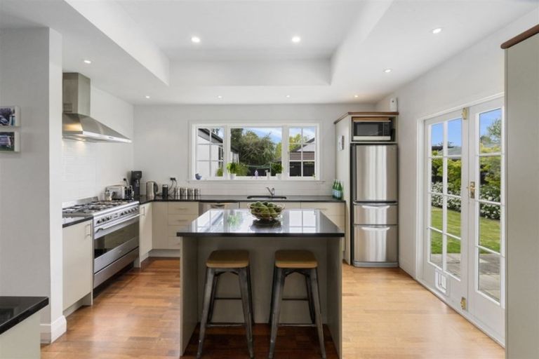 Photo of property in 110 Chapter Street, St Albans, Christchurch, 8052