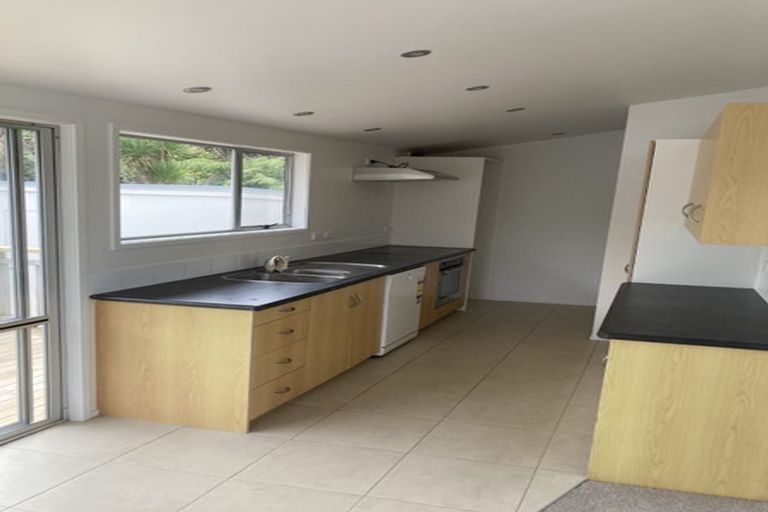 Photo of property in 128 Glamorgan Drive, Torbay, Auckland, 0630