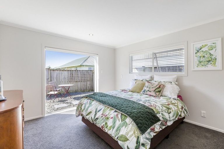 Photo of property in 797c Te Atatu Road, Te Atatu Peninsula, Auckland, 0610