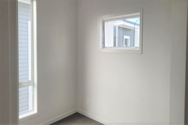 Photo of property in 15/30 Adventure Drive, Whitby, Porirua, 5024