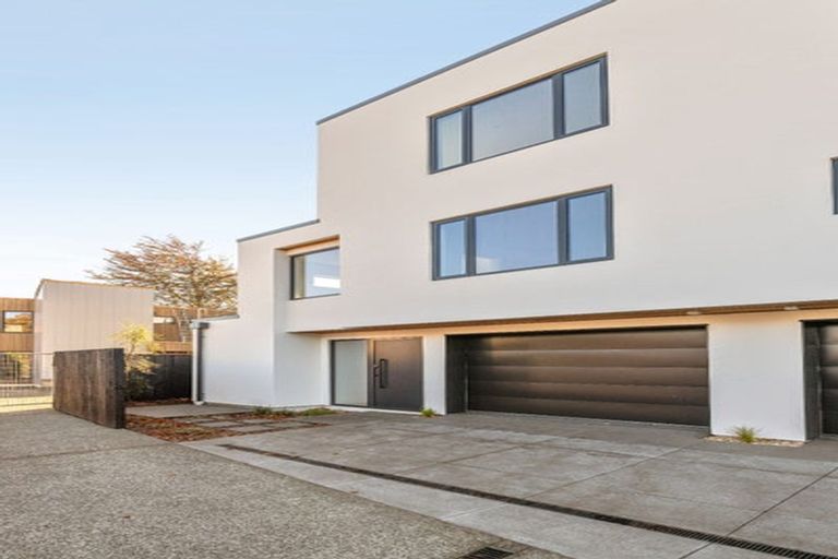 Photo of property in 3/11 Carlton Mill Road, Merivale, Christchurch, 8014