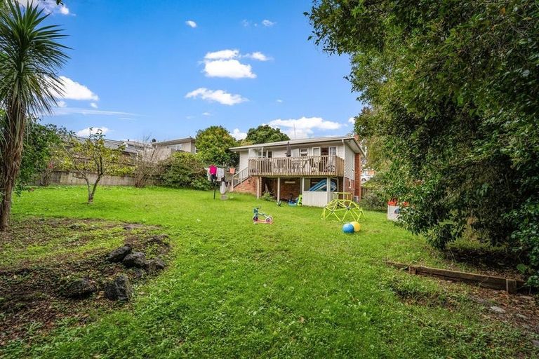 Photo of property in 64 Sherwood Avenue, Te Atatu South, Auckland, 0610