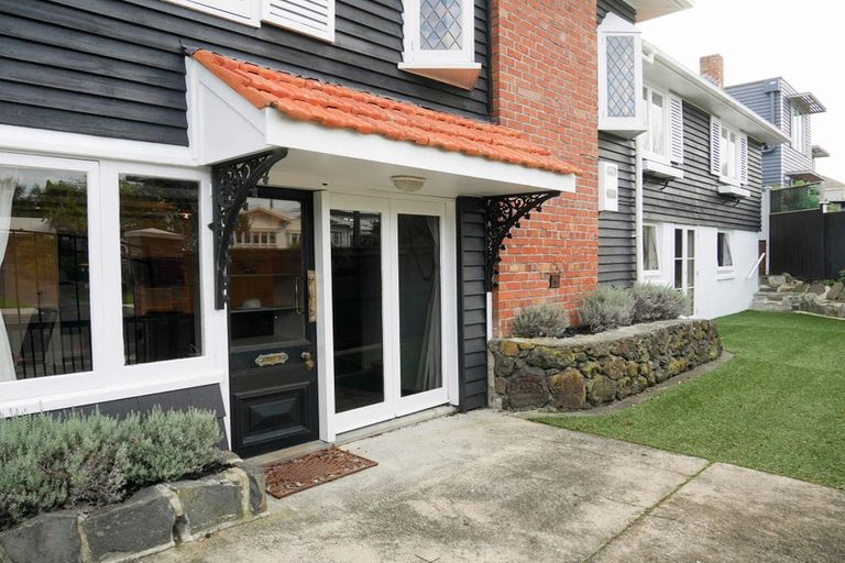 Photo of property in 38a/1 Norwood Road, Bayswater, Auckland, 0622