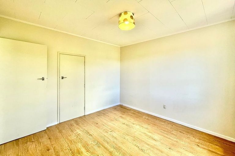 Photo of property in 58 Alexander Avenue, Torbay, Auckland, 0630