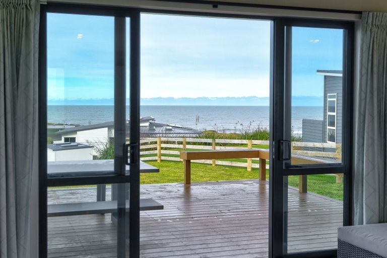 Photo of property in 23 Waipipi Road, Waverley, 4591