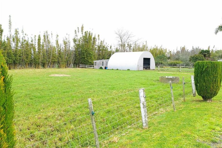 Photo of property in 6 State Highway 1, Awanui, 0486
