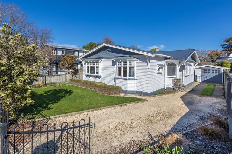 Photo of property in 92 Woodham Road, Linwood, Christchurch, 8062