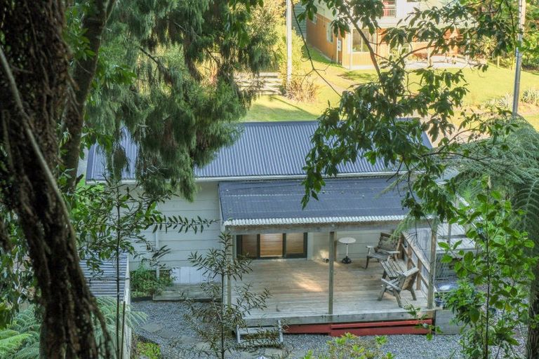 Photo of property in 37 Tombleson Road, Lake Rotoma, Rotorua, 3074