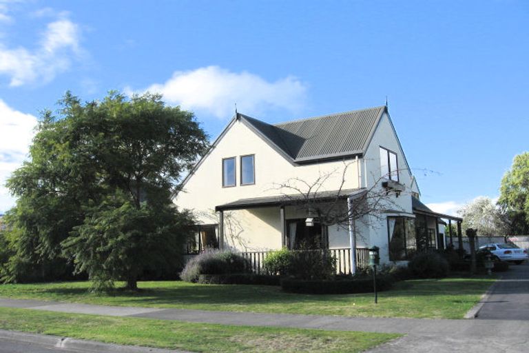 Photo of property in 15 Birdwood Street, Taradale, Napier, 4112