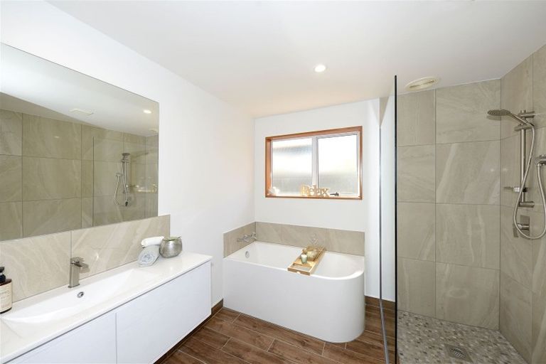 Photo of property in 15 Millcroft Place, Parklands, Christchurch, 8083