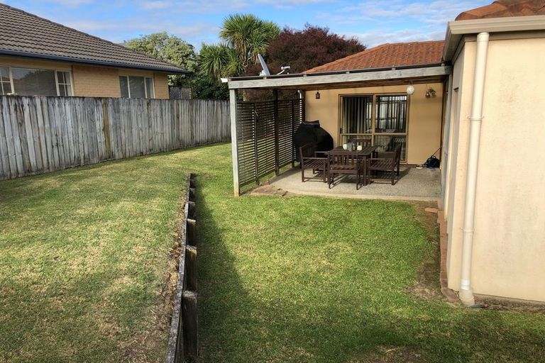 Photo of property in 226 Kilkenny Drive, East Tamaki Heights, Auckland, 2016