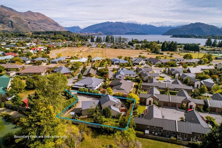 Photo of property in 25 Meadowstone Drive, Wanaka, 9305