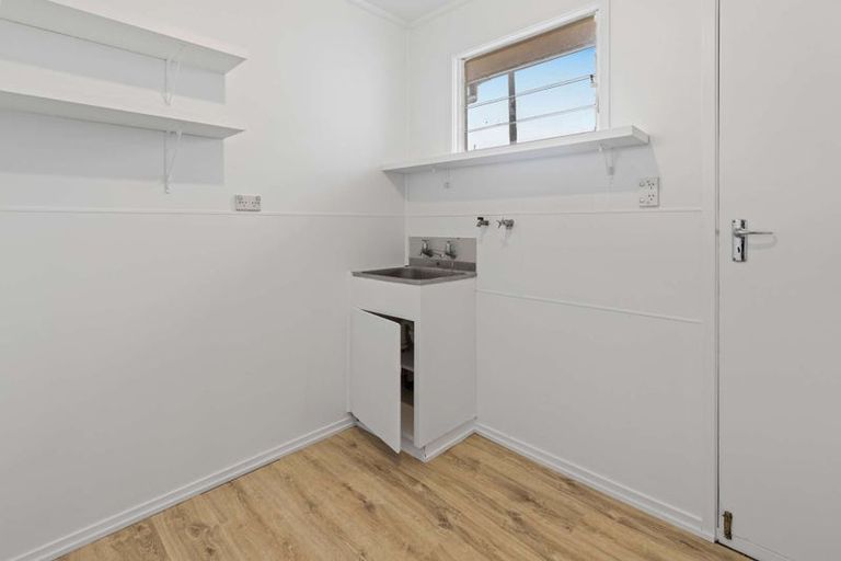 Photo of property in 20 Leslie Avenue, Western Heights, Rotorua, 3015