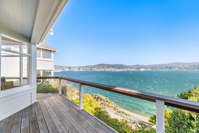 Photo of property in 9 Maida Vale Road, Roseneath, Wellington, 6011