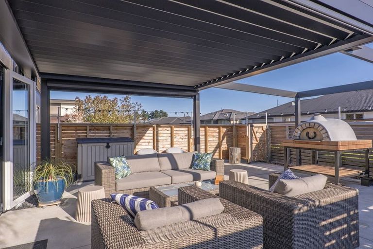 Photo of property in 21 Eyrewell Road, Pegasus, 7612