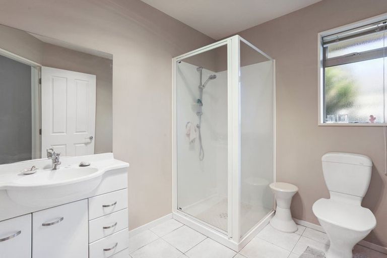 Photo of property in 14 Len Hale Place, Parklands, Christchurch, 8083