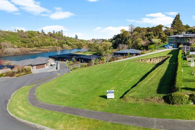 Photo of property in 12 Stevenson Way, Rangatira Park, Taupo, 3330