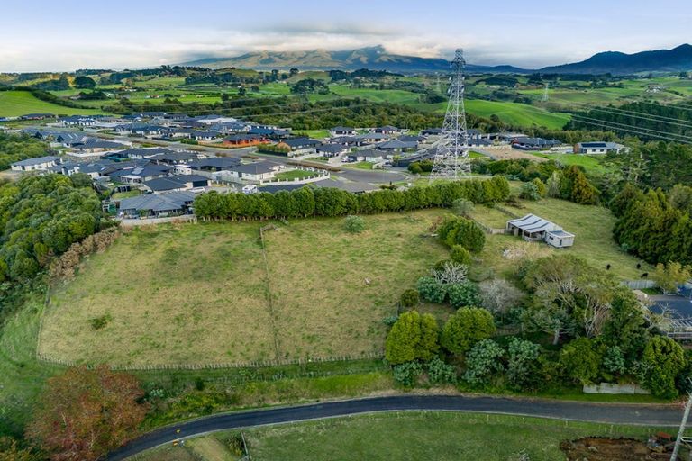 Photo of property in 36 Honeyfield Drive, Whalers Gate, New Plymouth, 4310