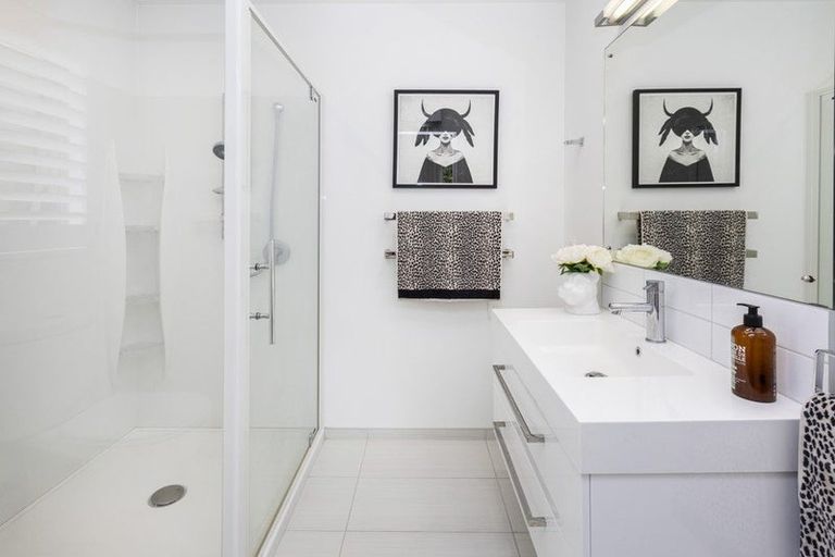 Photo of property in 3b Taylors Avenue, Bryndwr, Christchurch, 8052