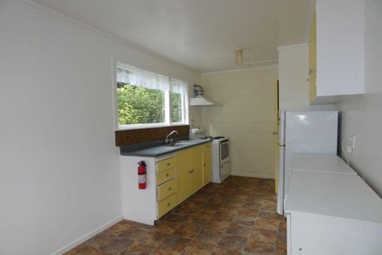 Photo of property in 83a South Karori Road, Karori, Wellington, 6012
