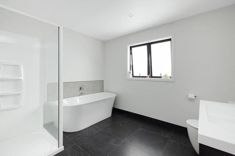 Photo of property in 11 Lily Way, Pyes Pa, Tauranga, 3112
