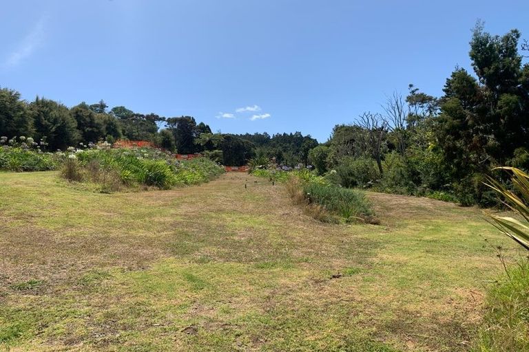 Photo of property in 323e Huia Road, Titirangi, Auckland, 0604