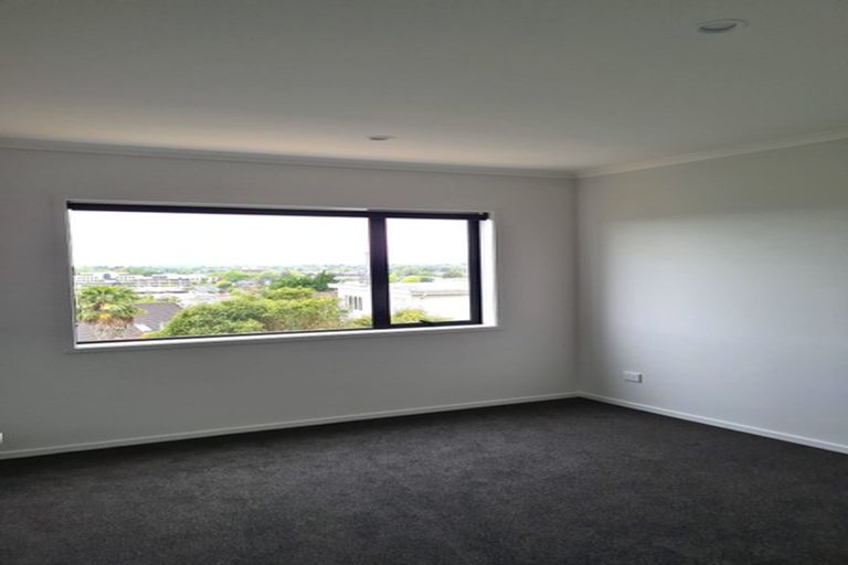 Photo of property in 14u8 Ruakiwi Road, Hamilton Lake, Hamilton, 3204